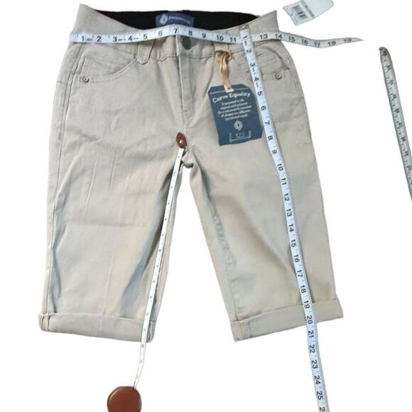 Democracy Women's Ab Solution Bermuda Short Sz 0 NWT - Picture 5 of 12